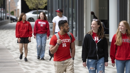 students at the yard
